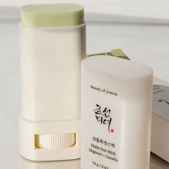 Beauty of Joseon - Matte Sun Stick: Mugwort + Camelia SPF 50+ PA++++ 18g