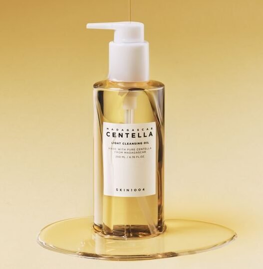 SKIN1004 Madagascar Centella Light Cleansing Oil 200ML